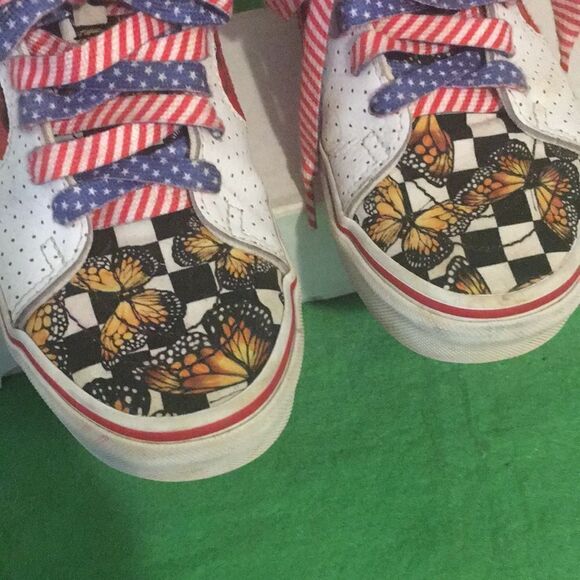 Vans high top shoes - Picture 12 of 15